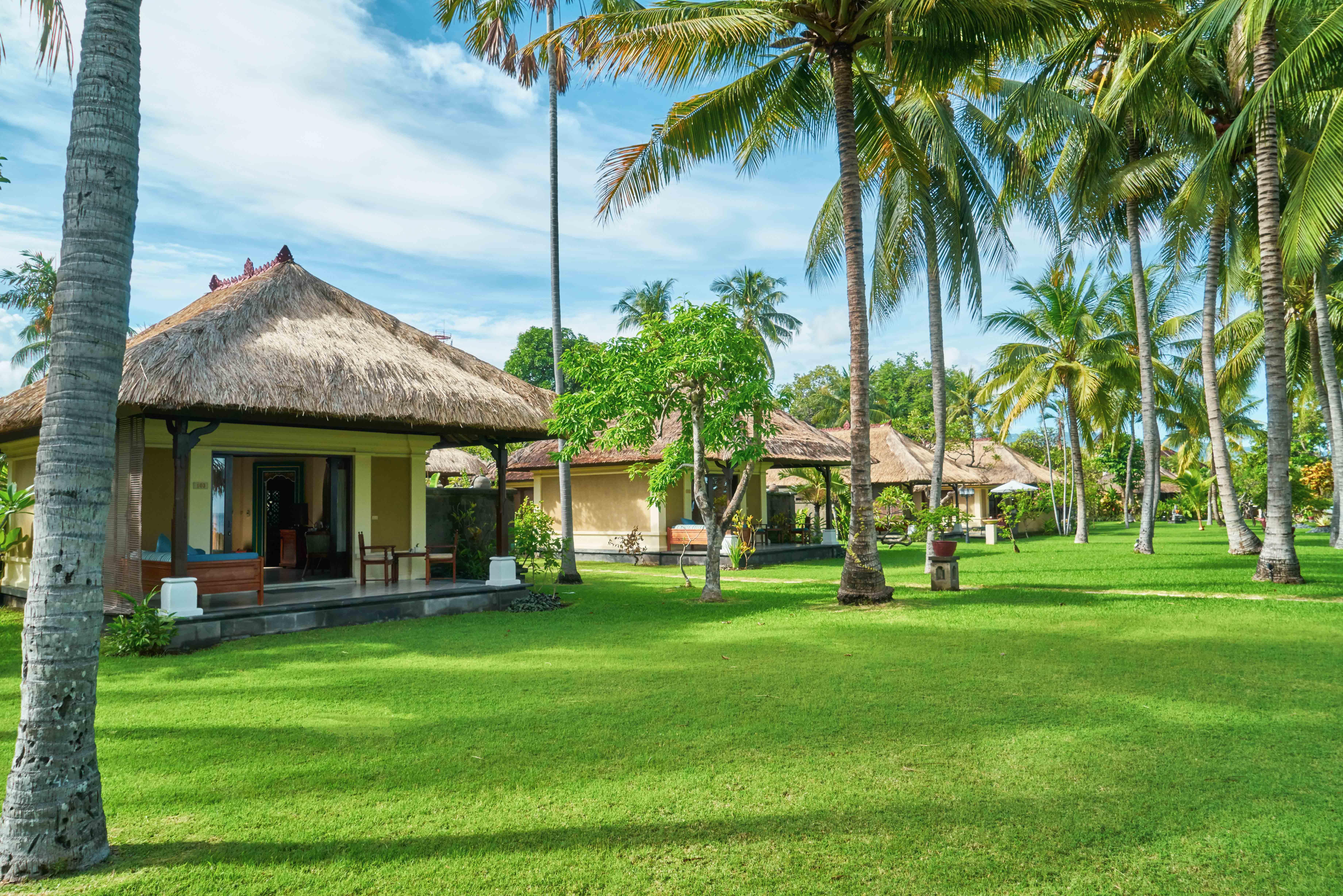 Puri Bagus Lovina Hotel Exterior photo